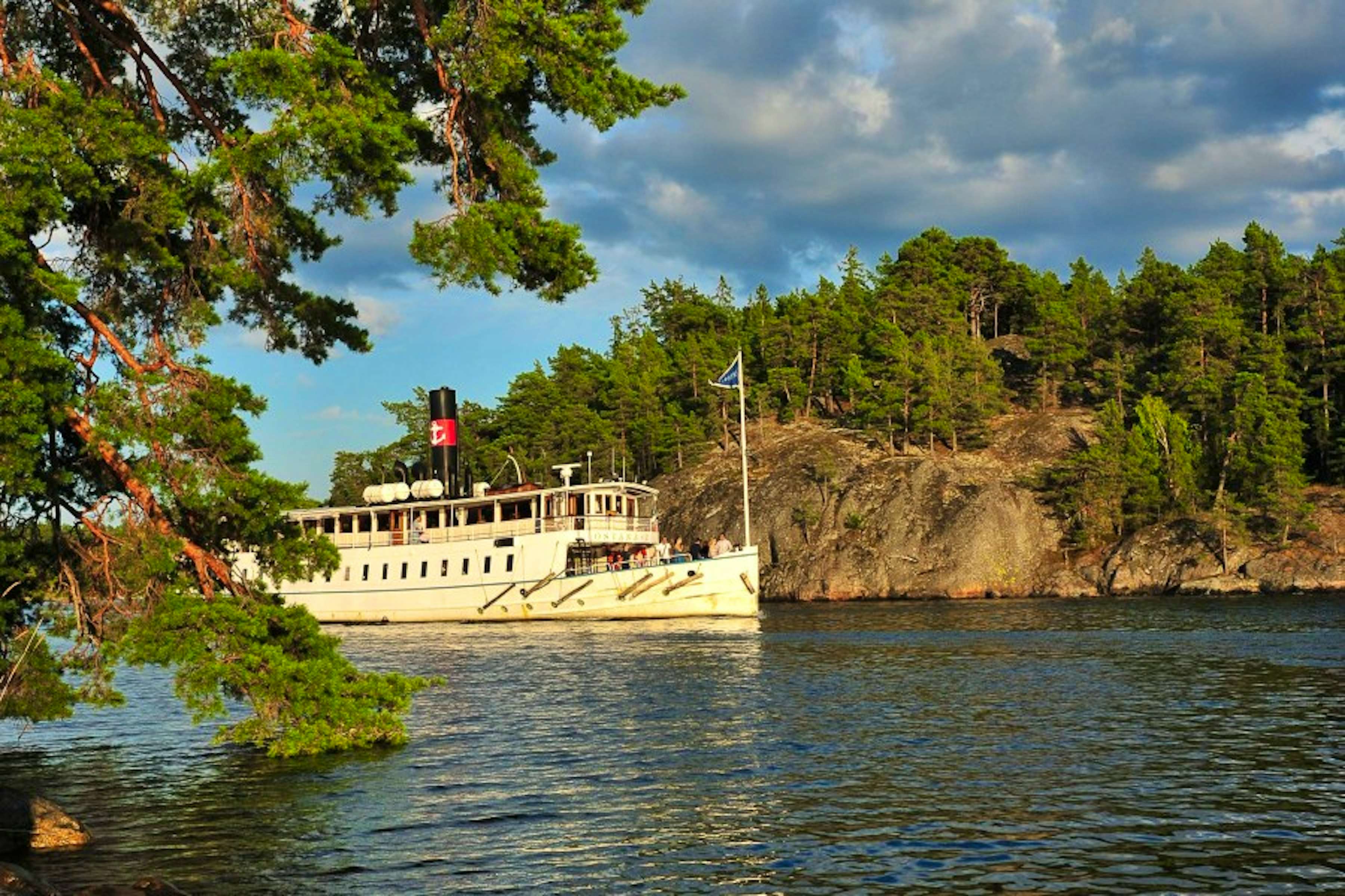 boat trip stockholm archipelago