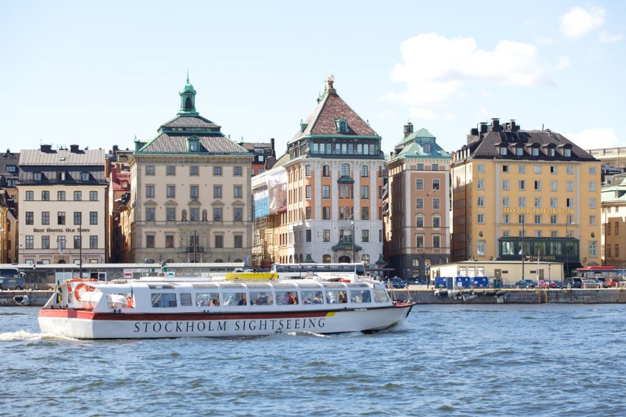 24h Bus & Boat Hop On - Hop Off Stockholm | Hekla.com