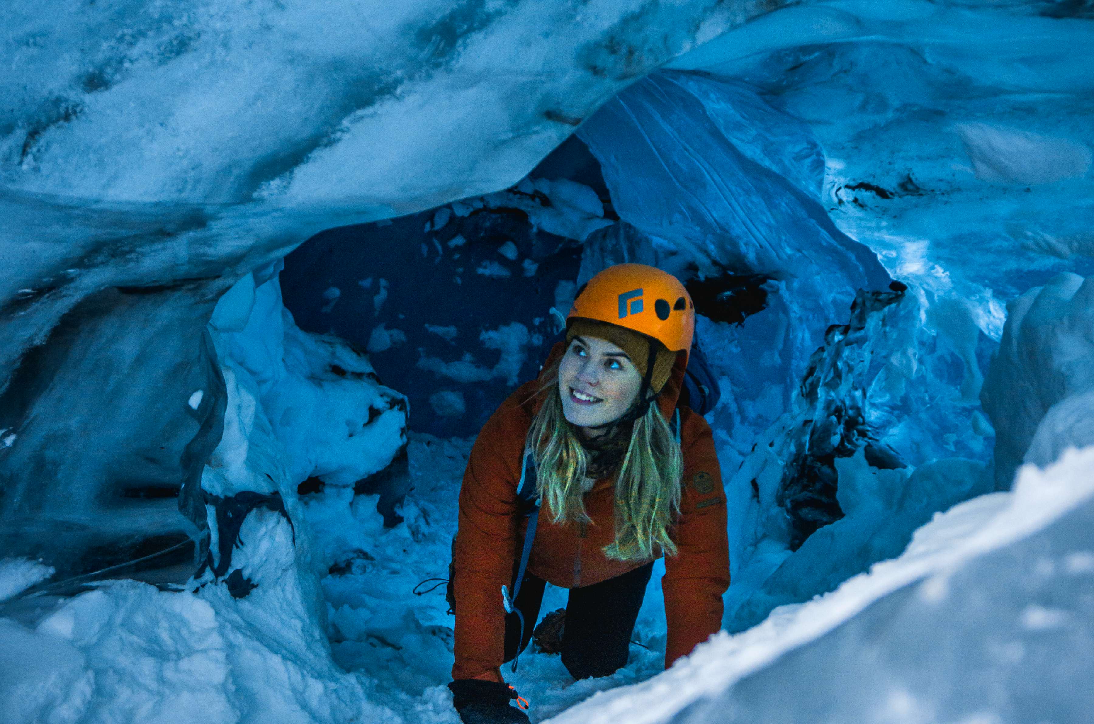 crystal ice cave tour with super jeep ride